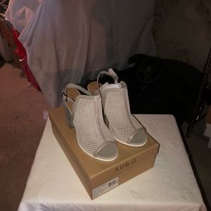 Grey Peep Toe Strapped Block Heel